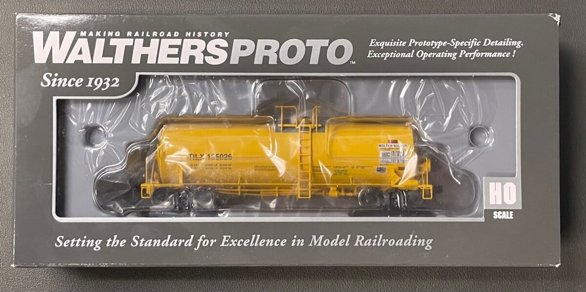 Walthers 920-100046 HO Trinity Industries Leasing 40' 14,000-Gallon Molten