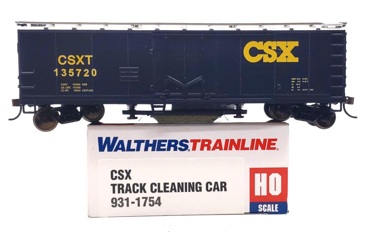Walthers 931-1754 HO CSX 40' Plug-Door Track Cleaning Boxcar #135720 - RTR