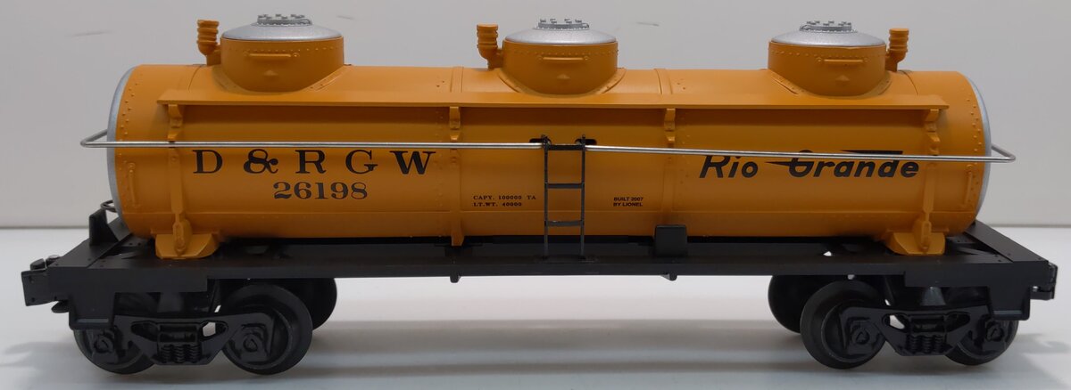 Lionel 6-26198 Rio Grande 3-Dome Tank Car