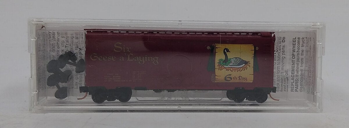 Micro-Trains 02100506 N 'Six Geese a Laying' 40'' Plug Door Christmas Boxcar #6