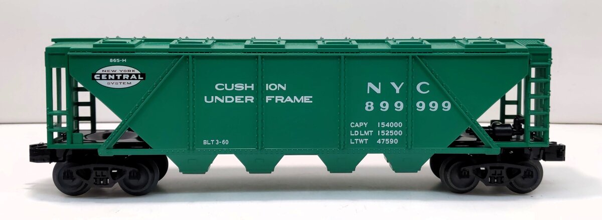 Williams 47624 O NYC 4-Bay Covered Hopper - 3-Rail - Ready to Run