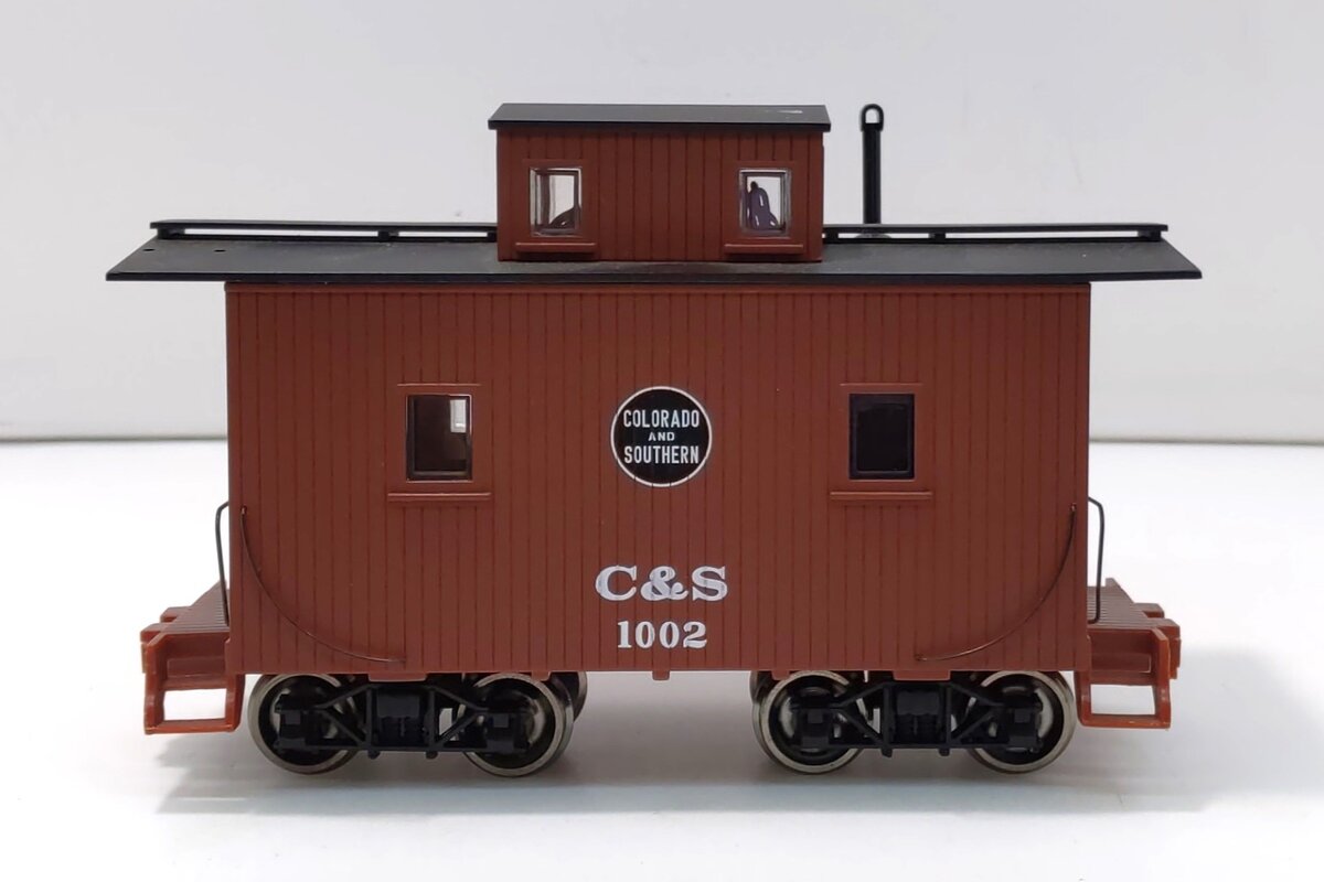 Bachmann 27723 On30 Colorado & Southern 8-Wheel Bobber Caboose #1002 w/Lights