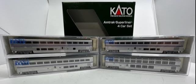 Kato 106-3516 N Scale Amtrak Superliner Phase Ivb Passenger Car Set B (Set of 4)