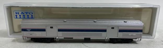 Kato 156-0953 N Scale Amtrak Phase VI Baggage Car #1221