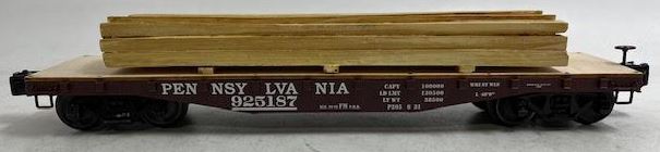 Lionel 6-82854 O Pennsylvania Railroad 40' Flatcar with Lumber Load #925187