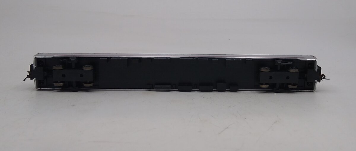 Bachmann 13119 HO Businessclass Phase VI Amfleet I Coach Car #81516