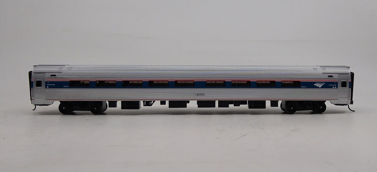 Bachmann 13119 HO Businessclass Phase VI Amfleet I Coach Car #81516