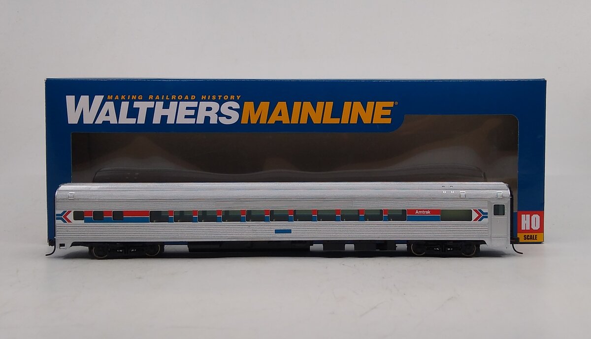 Walthers 910-30207 HO Amtrak Phase I 85' Budd Small-Window Coach