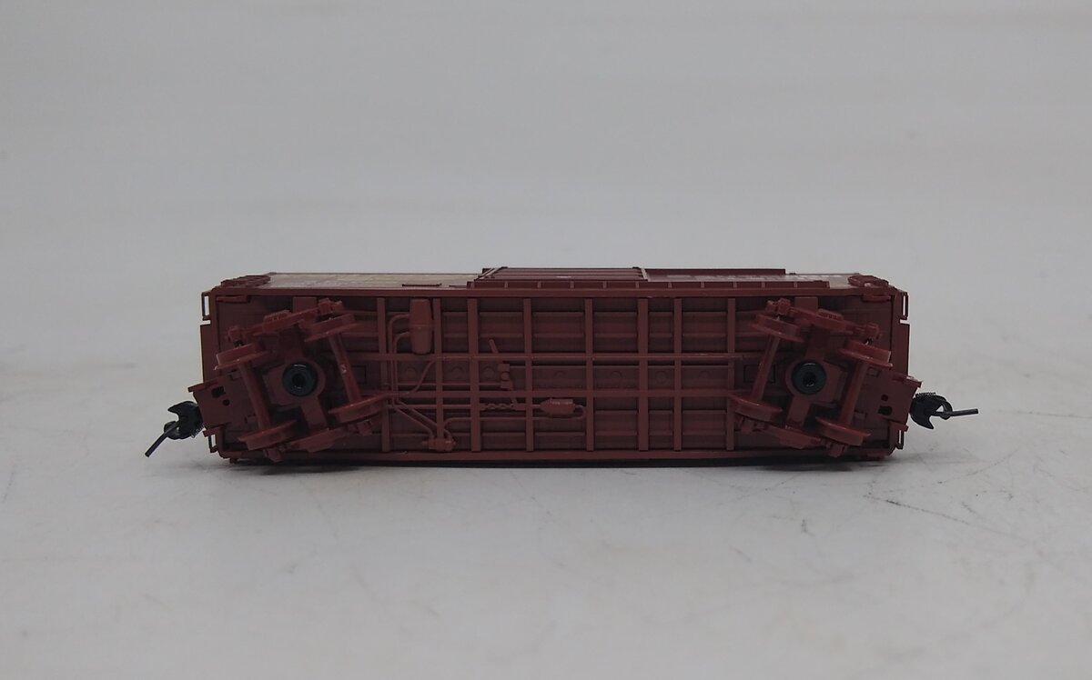 Micro-Trains 10100060 N Southern Pacific 40' Single Door Hi-Cube Boxcar #659036