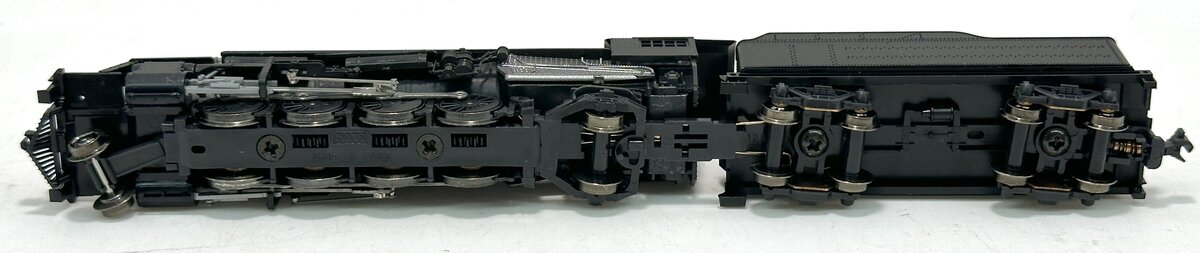 Kato 126-0200 N Scale Undecorated 2-8-2 Heavy Mikado Steam Locomotive & Tender