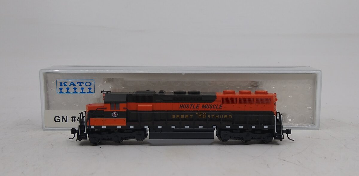 Kato 176-3127 N Great Northern SD-45 'Hustle Muscle' Diesel Locomotive #400