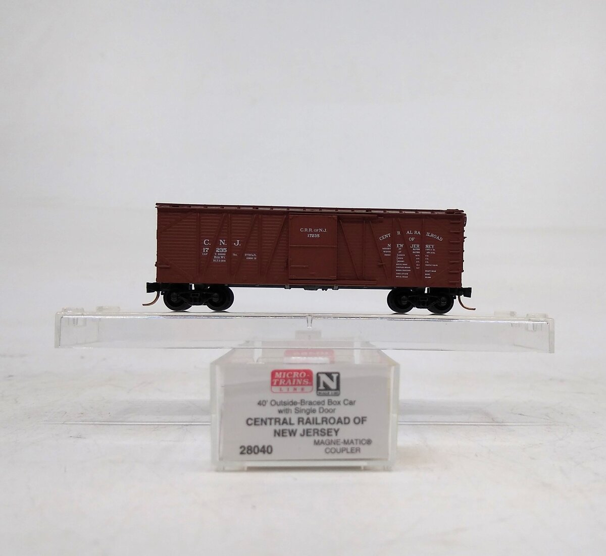 Micro-Trains 02800040 N CNJ 40' Single Door Outside Braced Boxcar #17235