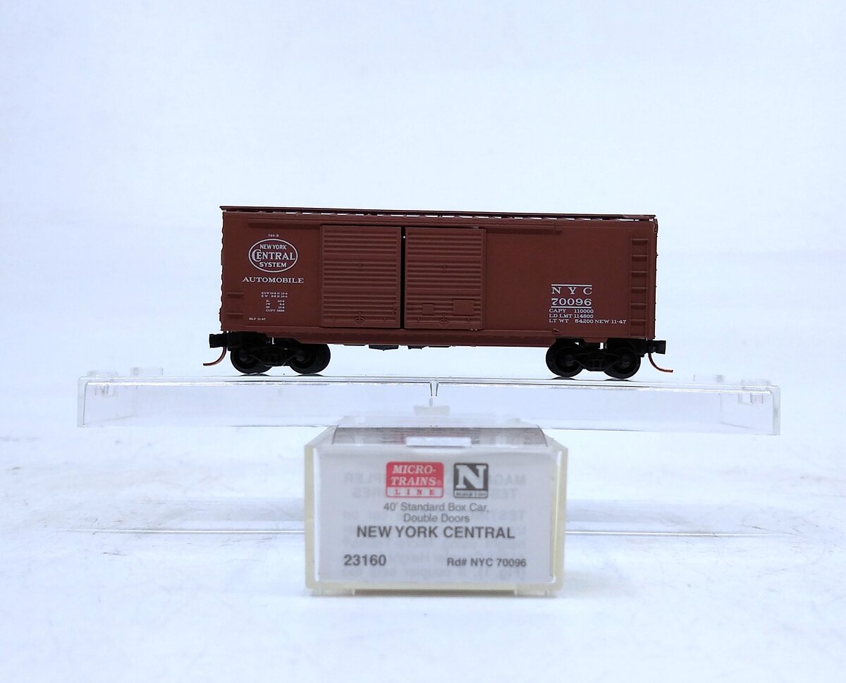 Micro-Trains 02300160 N New York Central 40' Standard Double Door Boxcar #70096