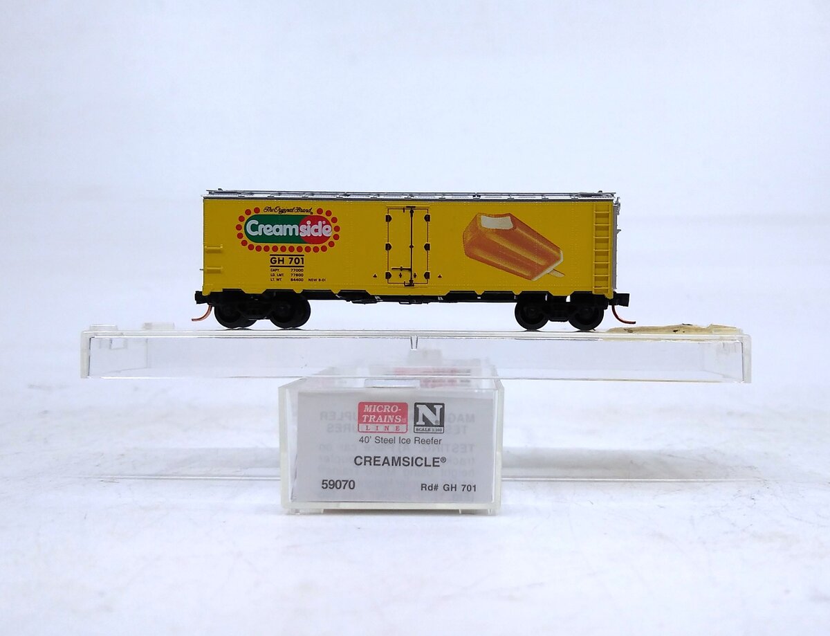 Micro-Trains 05900070 N Creamsicle 40' Steel Side Ice Reefer #701