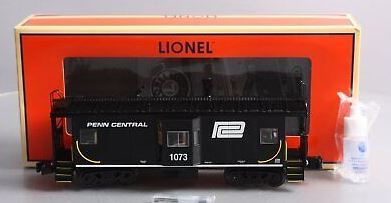 Lionel 6-27699 Penn Central - NS Heritage Bay Window Caboose