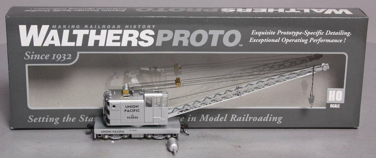 Walthers 920-105004 HO Union Pacific Powered American Crane #903056