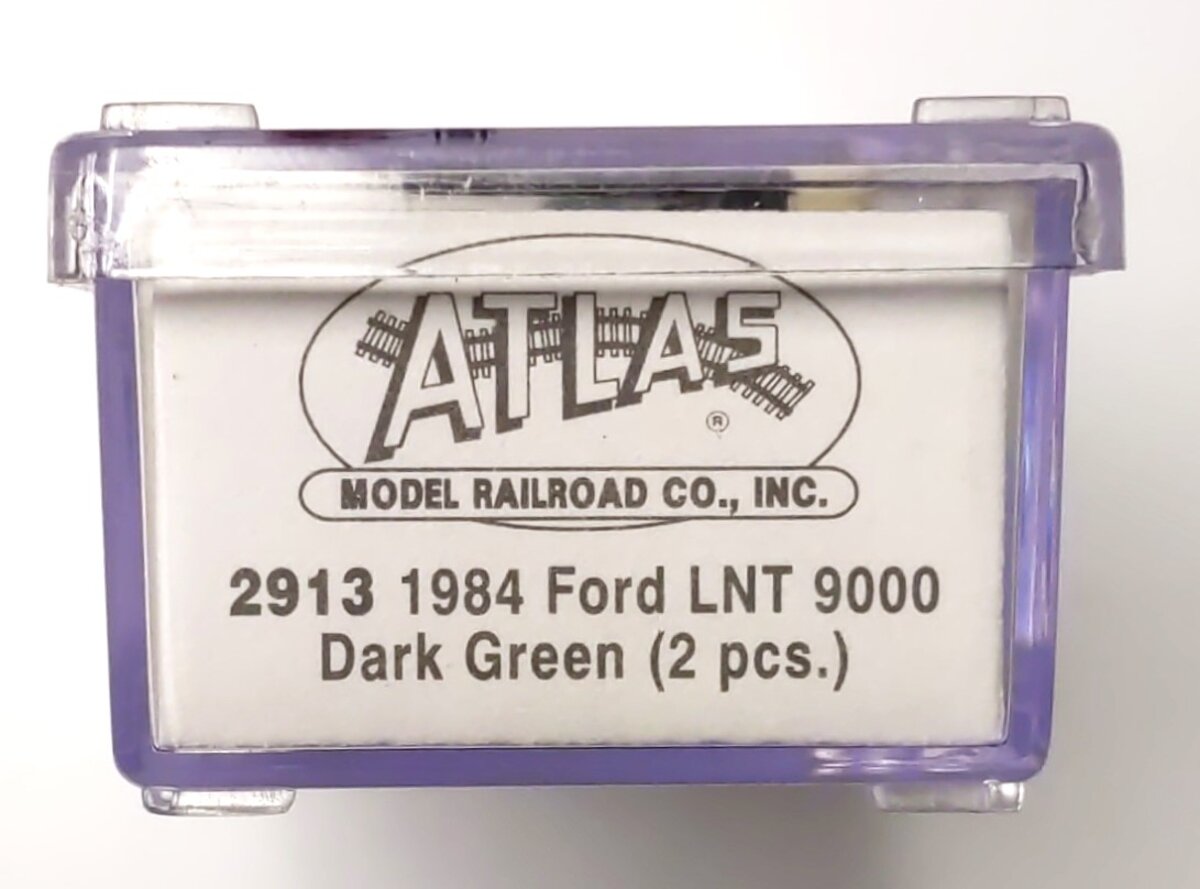 Atlas 2913 N Dark Green 1984 Ford 9000 Tractor (Pack of 2)