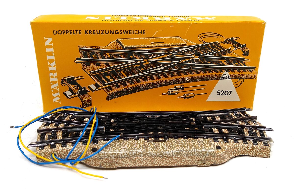 Marklin 5207 HO M Track Scale Double-Slip Switch Turnout