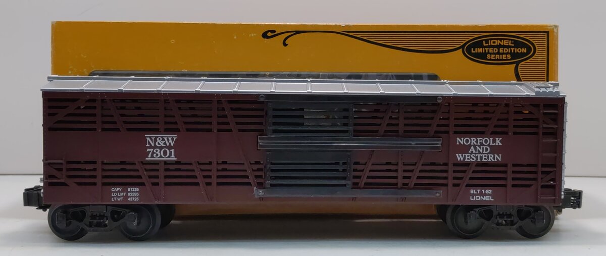 Lionel 6-7301 O Gauge Norfolk & Western Cattle Car
