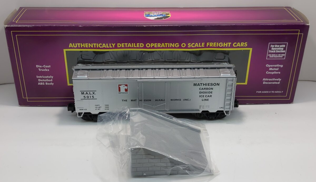MTH 20-94021 O Mathieson Operating Reefer Car #5018 w/Unloading Ramp