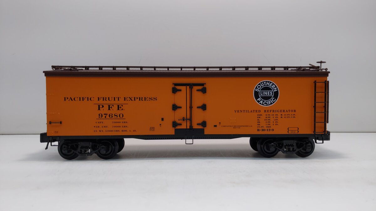 Lionel 6-27361 O Gauge Pacific Fruit Woodsided Reefer #97680