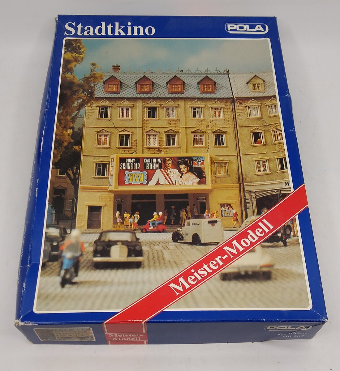 Pola 167 HO Scale Local Cinema Kit