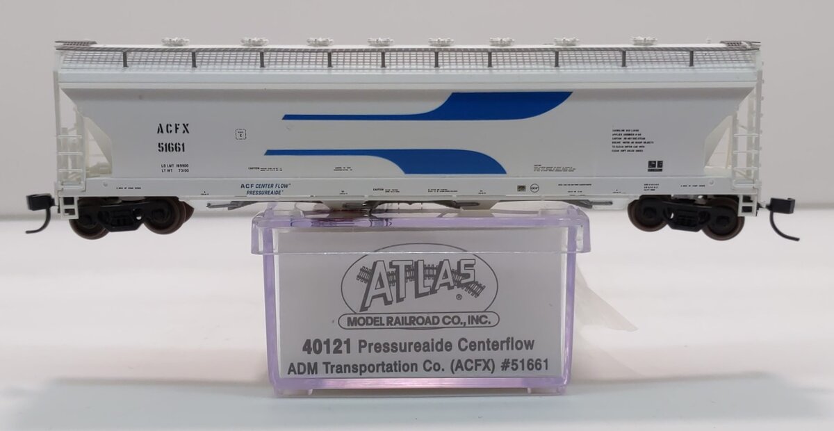 Atlas 40121 N Scale ADM Centerflow Hopper #51661