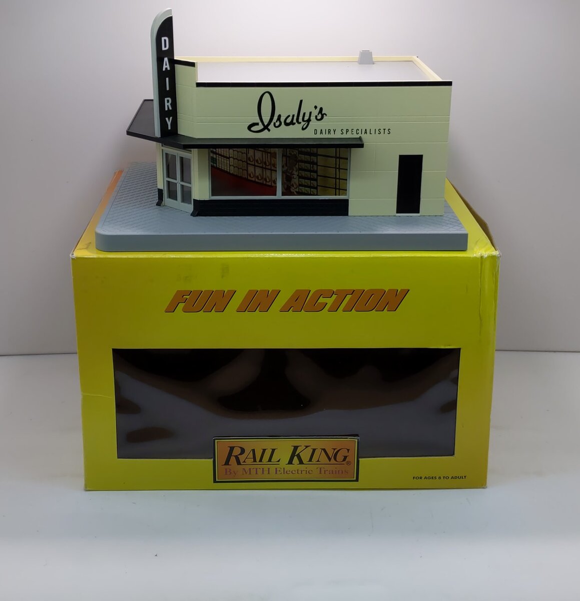 MTH 30-90215 O Isaly's Dairy 1-Story Corner Store