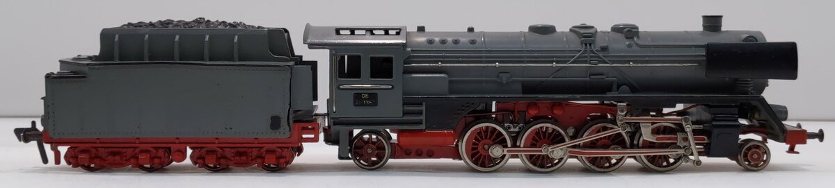 Fleischmann 41-1364 HO Scale 1-4-1 (2-8-2) Steam Locomotive & Tender VG