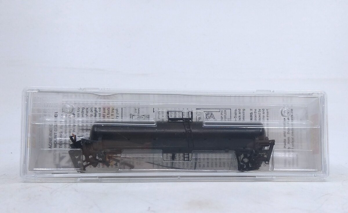 Micro-Trains 11000000 N Undecorated General Service Tank Car