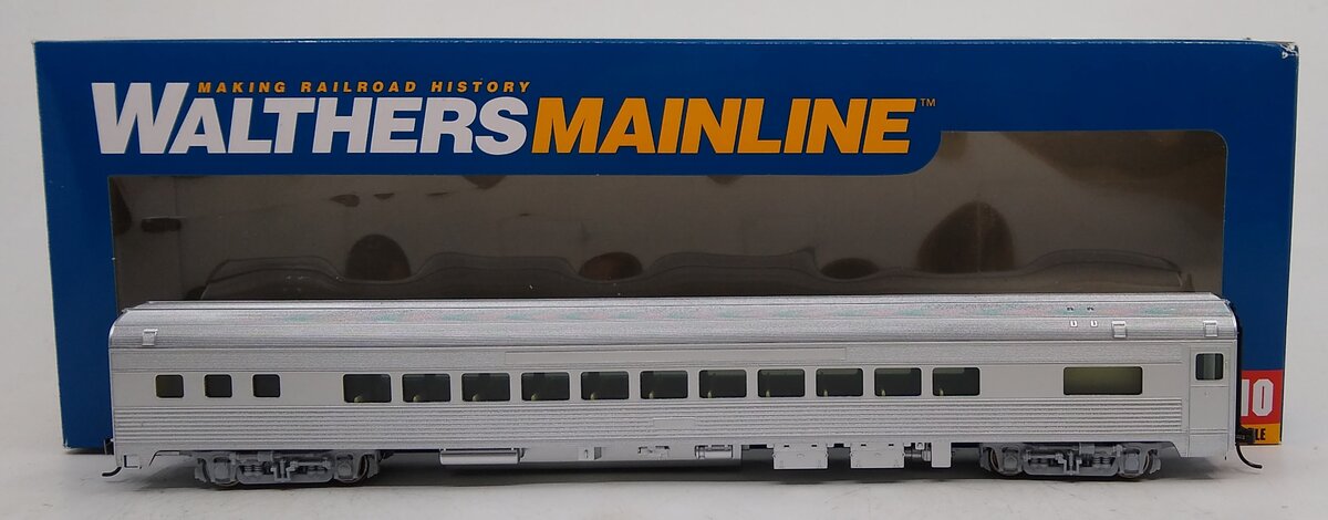Walthers 910-30200 HO Painted Unlettered 85'' Budd Small-Window Coach RTR