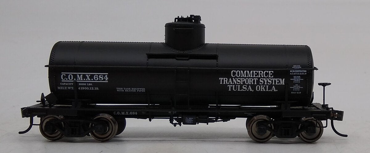 Walthers 920-100304 HO Scale COMX 8000-Gal Tankcar #684