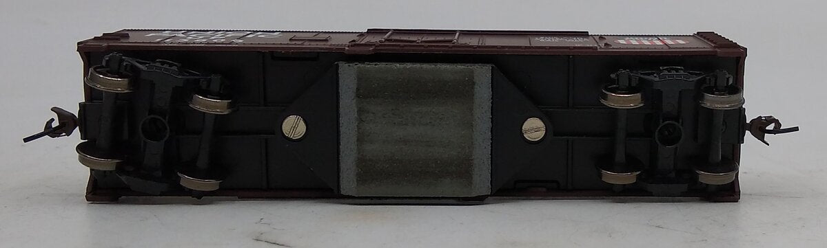 Walthers 931-1756 HO Union Pacific 40' Plug-Door Track Cleaning Boxcar #113808