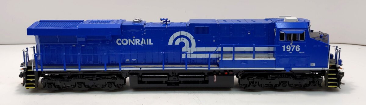American Flyer 6-42545 S Conrail NS Heritage Non-Powered ES44AC Diesel #1976