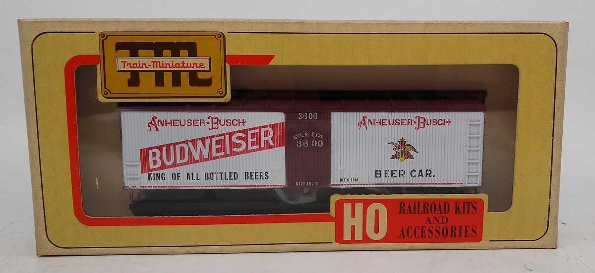 Train Miniature 8081 HO Anheuser Bush Budweiser Refrigerator Car Kit #3600