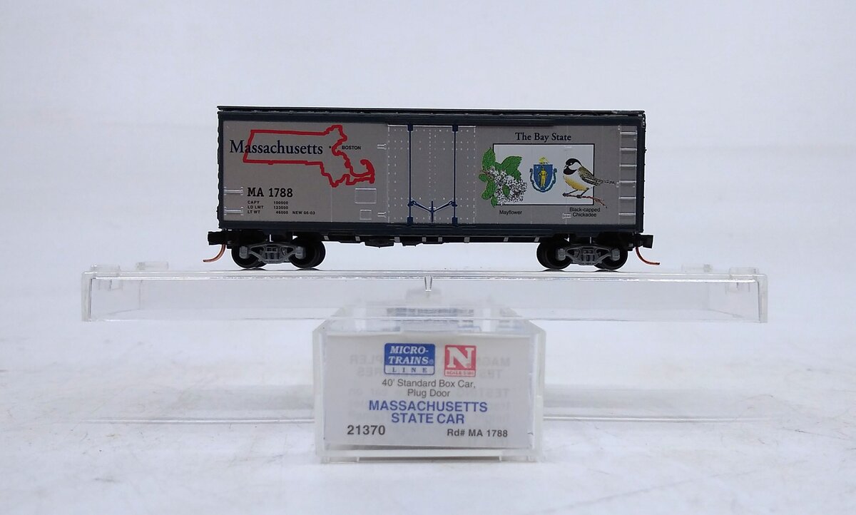 Micro-Trains 02100370 N Scale Massachusetts 40' Standard Plug Door Boxcar #1788
