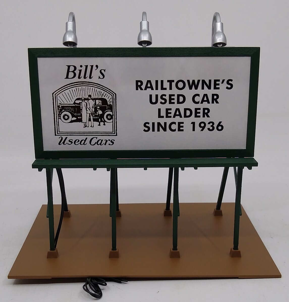 MTH 30-90040 O Gauge Bill's Used Car Lot Lighted Billboard