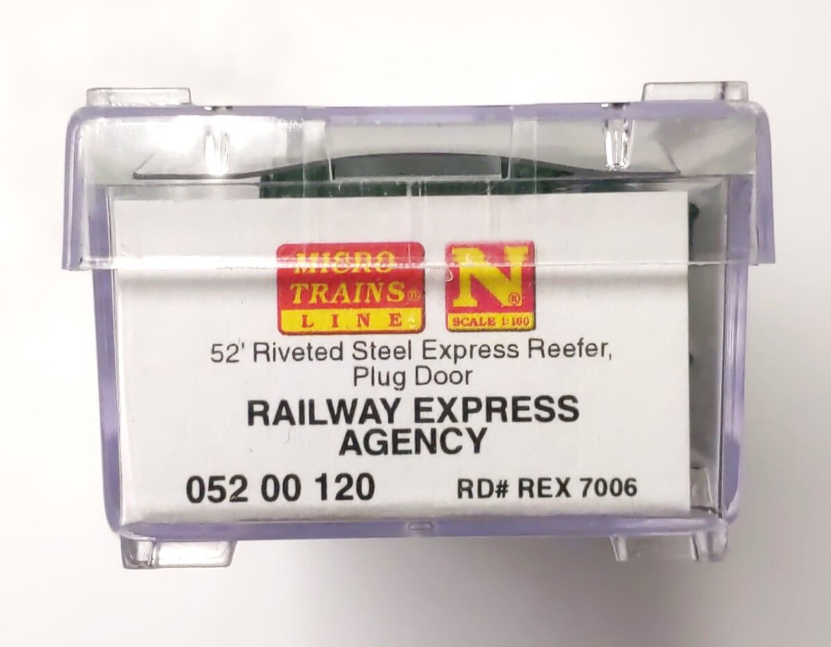 Micro-Trains 05200120 N REA 52' Riveted Steel Plug Door Express Reefer #7006