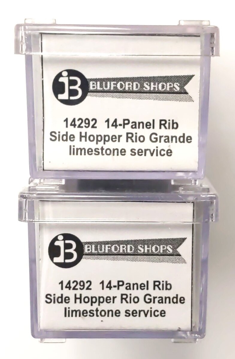 Bluford Shops 14292 N Rio Grande 70 Ton 14-Panel 3-bay Hopper (Set of 2)