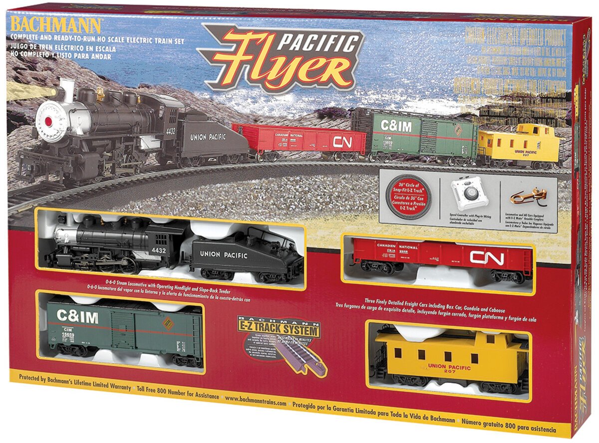 Bachmann 00692 Union Pacific Flyer HO Gauge Steam Starter Freight Train Set