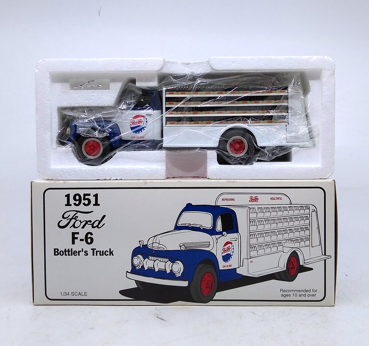 First Gear 19-0110 1:34 1951 Ford F-6 Pepsi-Cola Bottler's Truck NIB
