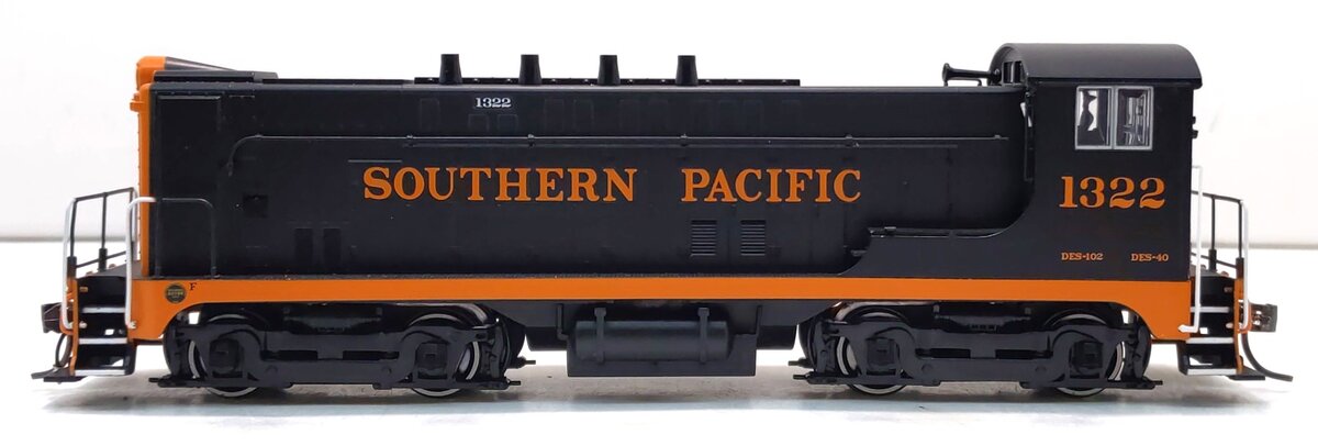 Bowser 24250 HO Southern Pacific Baldwin VO-1000 Diesel Locomotive #1322