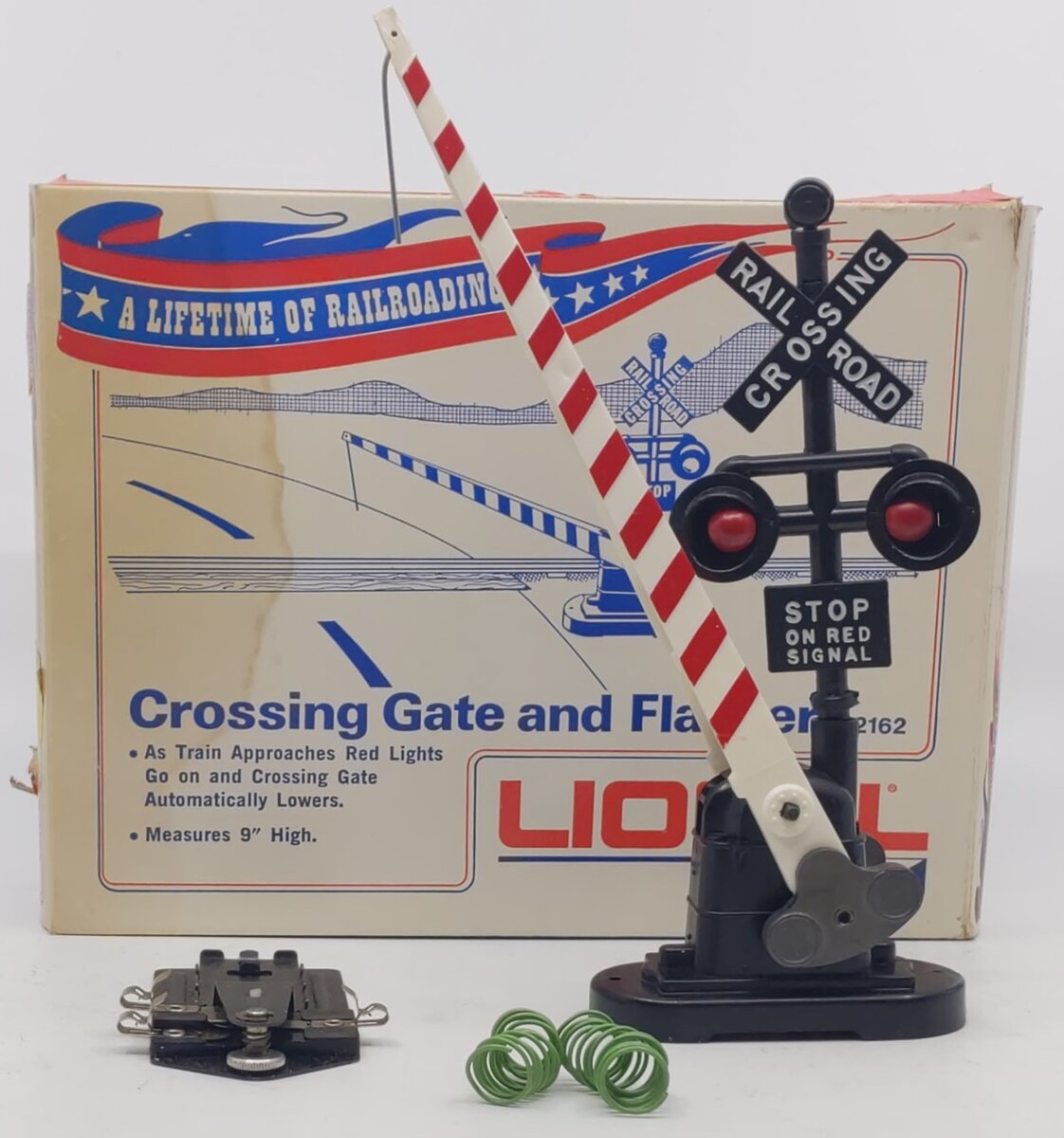 Lionel 6-2162 O Gauge Automatic Crossing Gate & Signal