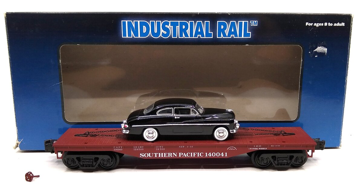 Industrial Rail 1004204 Southern Pacific Flatcar w/Auto
