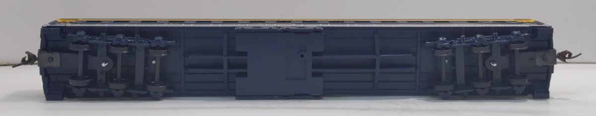 Athearn 7825 HO C&O Standard Clerestory Roof Coach