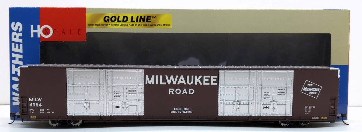 Walthers 35313 HO Milwaukee Road 40' Plug Door Box Car #4984