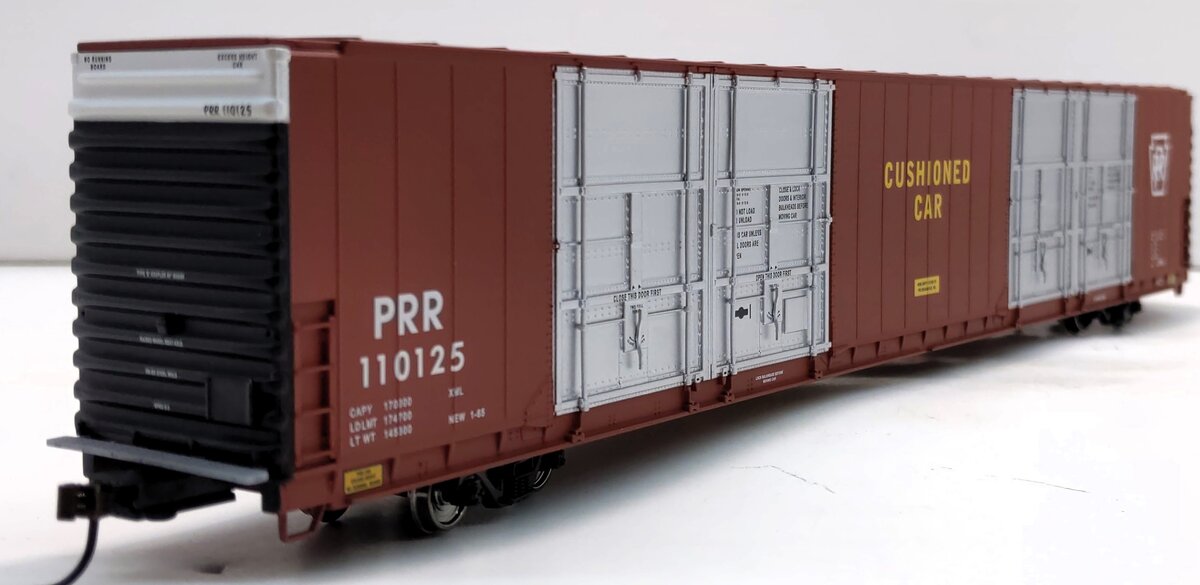 Walthers 35314 HO PRR 86' Hi-Cube Box Car 8-Door #110125