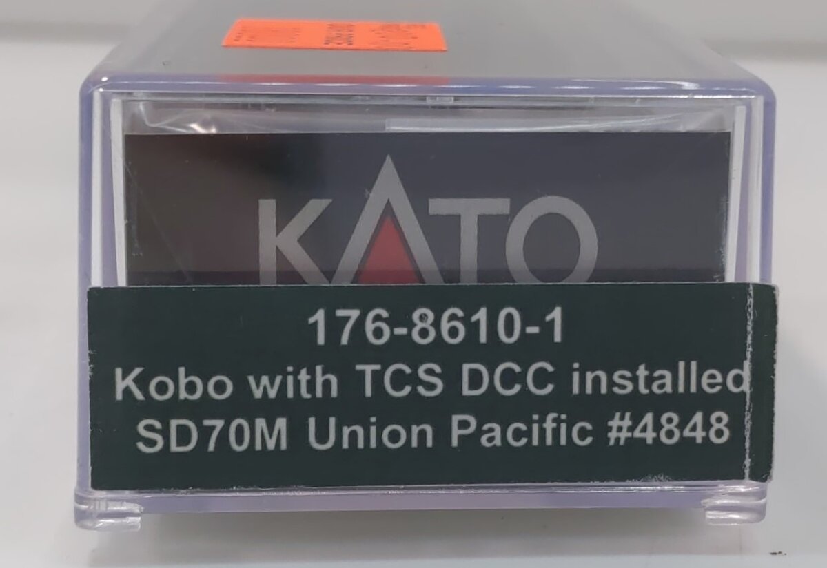 Kato 176-8610-1 N Union Pacific EMD SD70M Diesel Locomotive with DCC #4848