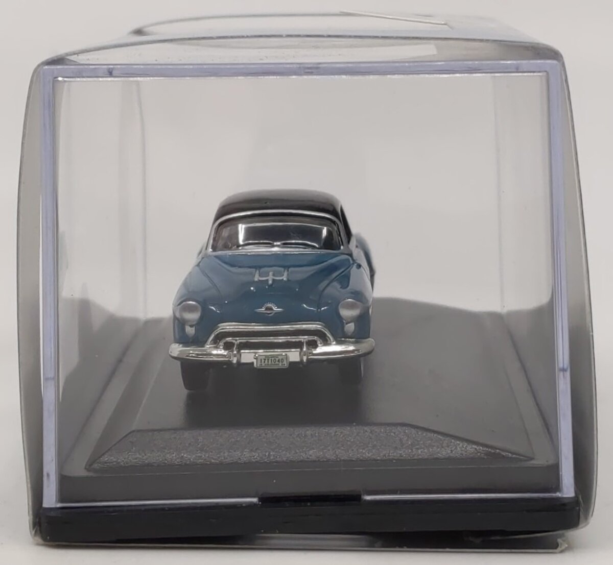 Oxford Diecast 87OR50002 1:87 Oldsmobile Rocket 88 Coupe 1950 Crest