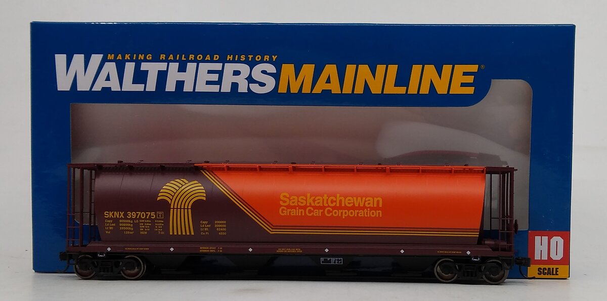 Walthers 910-7830 HO Saskatchewan Grain 59' Cylindrical Hopper #397075
